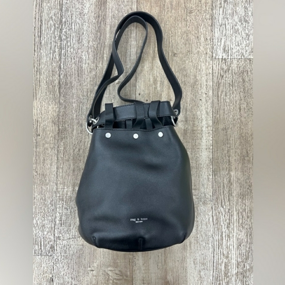 Rag & Bone Alley Bucket Black Pebbled Learher Purse NWT - Picture 4 of 8